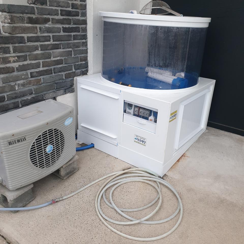 원형수족관 팝니다