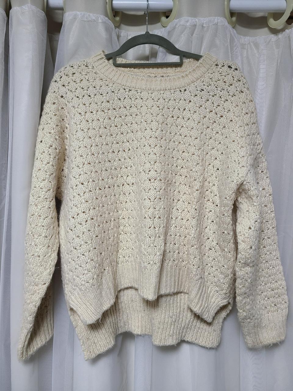 언발 루즈핏 아이보리 와플 니트