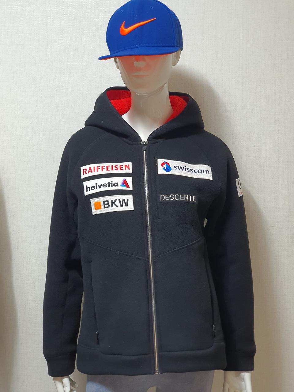 데상트아우디후리스정품