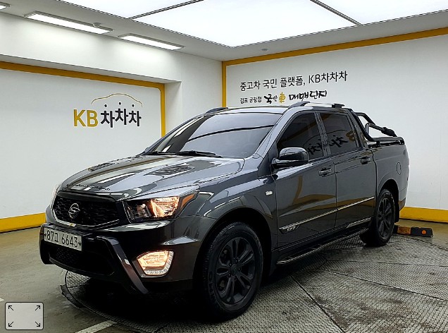 쌍용 더 뉴 코란도 스포츠디젤 2.2 CX7 4WD 익스트림  