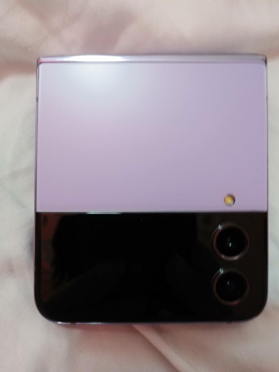 Z플립4 상태너무좋은 중고폰 팔아요.