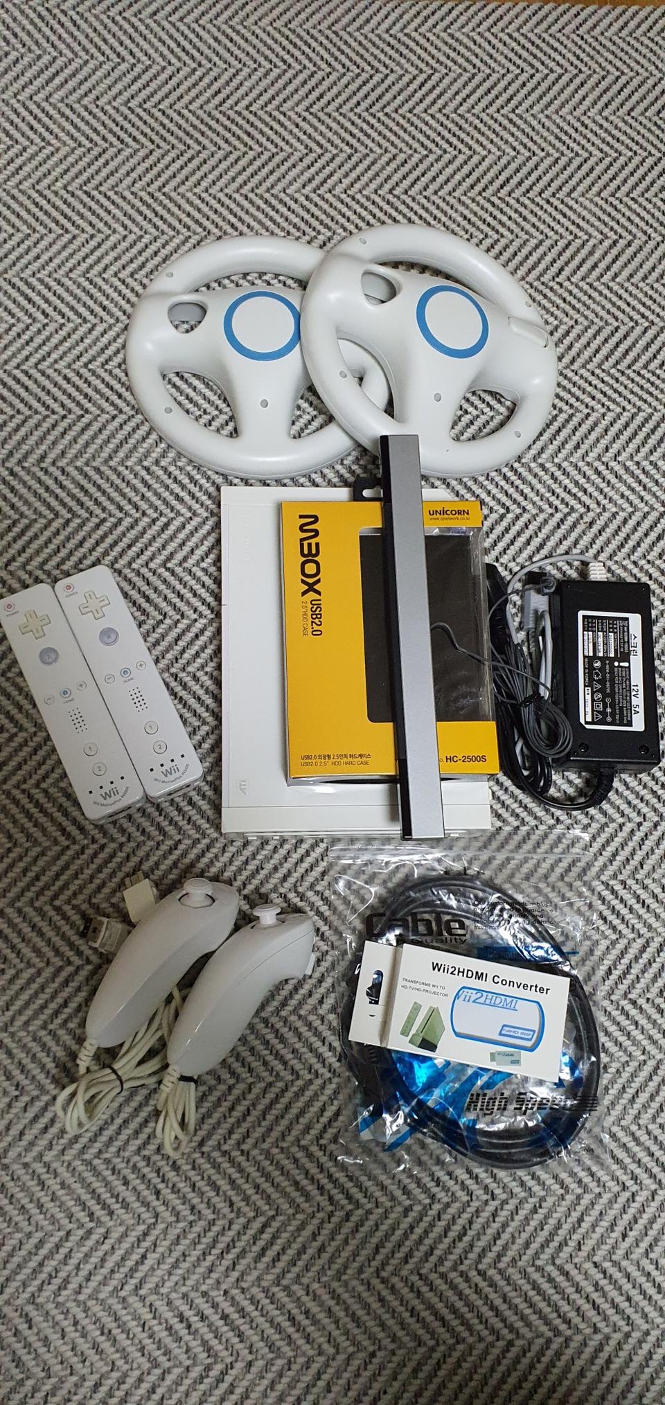 닌텐도 Wii 위 모션플러스 2인세트+핸들2