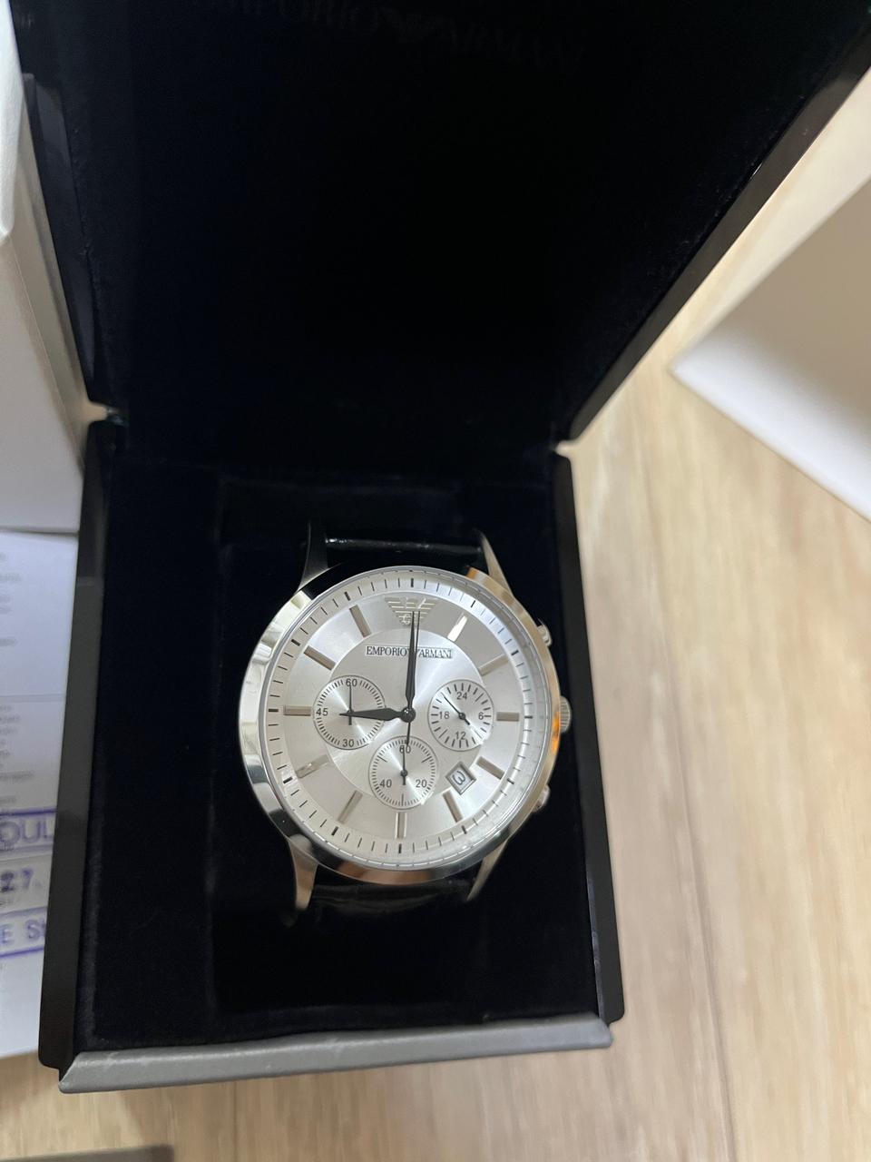 알마니 가죽시계팝니다