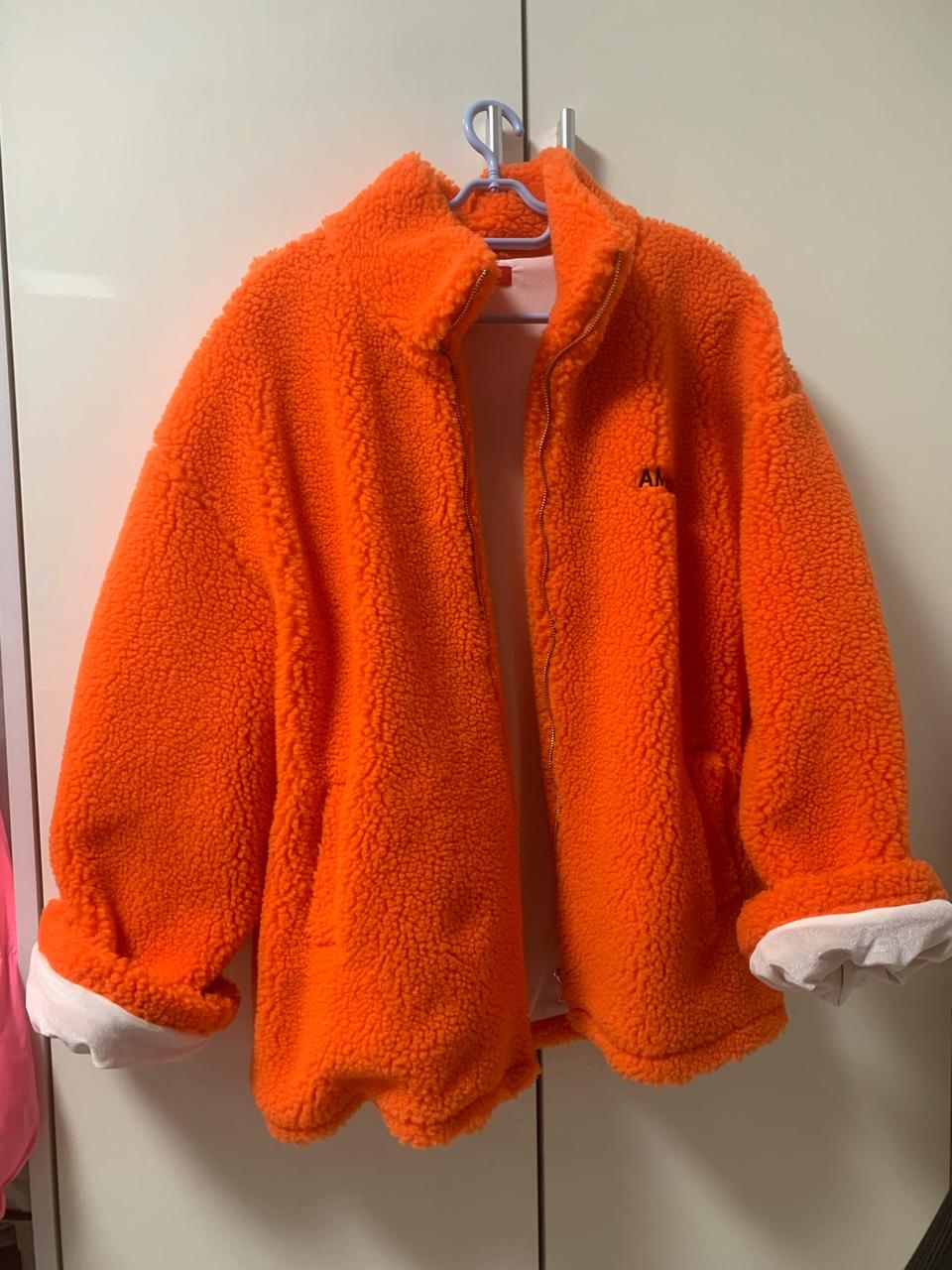 형광 뽀글이점퍼