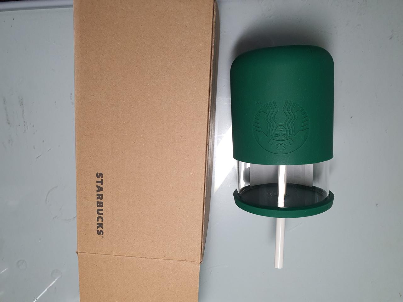 스타벅스 텀블러 새상품 팝니다.