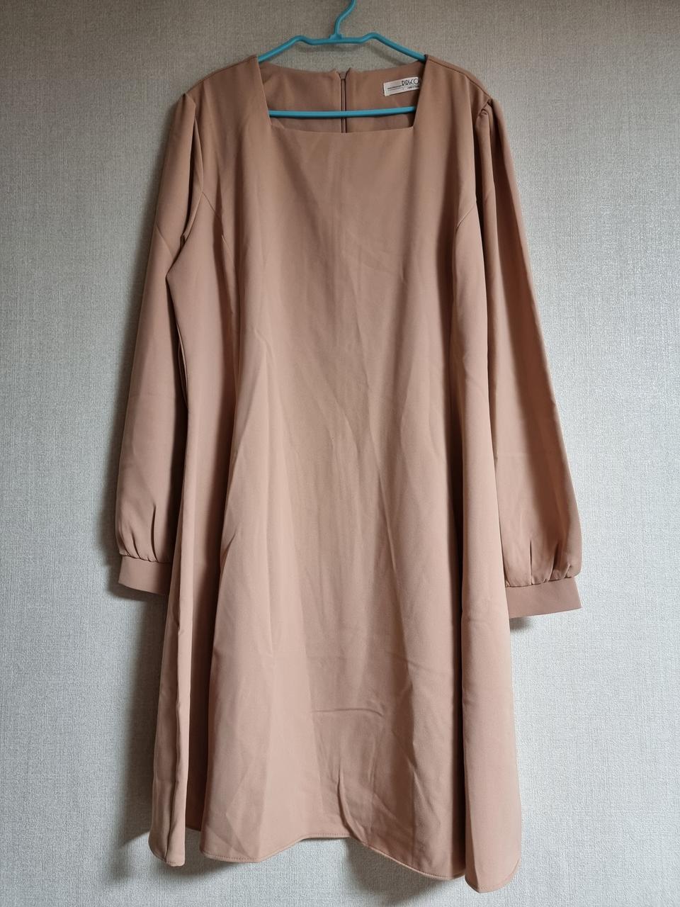 (새상품) 리리앤코 스퀘어넥 A라인원피스