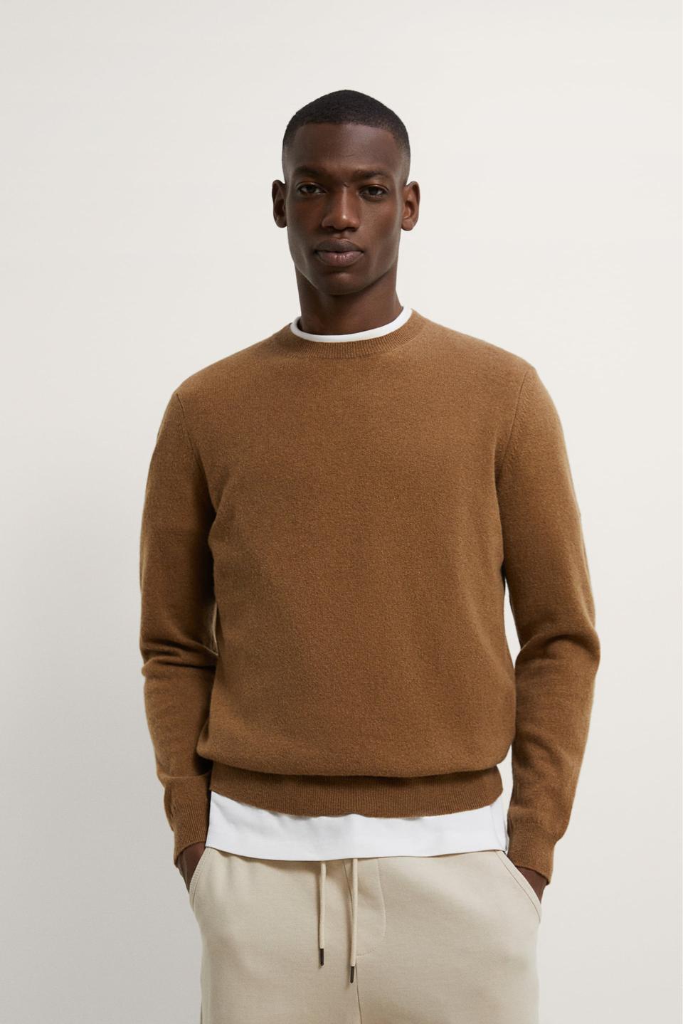 자라 라운드넥 울 니트 카멜 XL