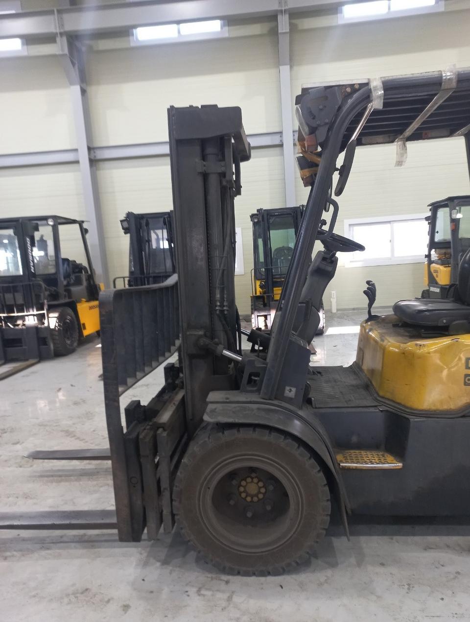 두산 3톤 자동발 디젤지게차