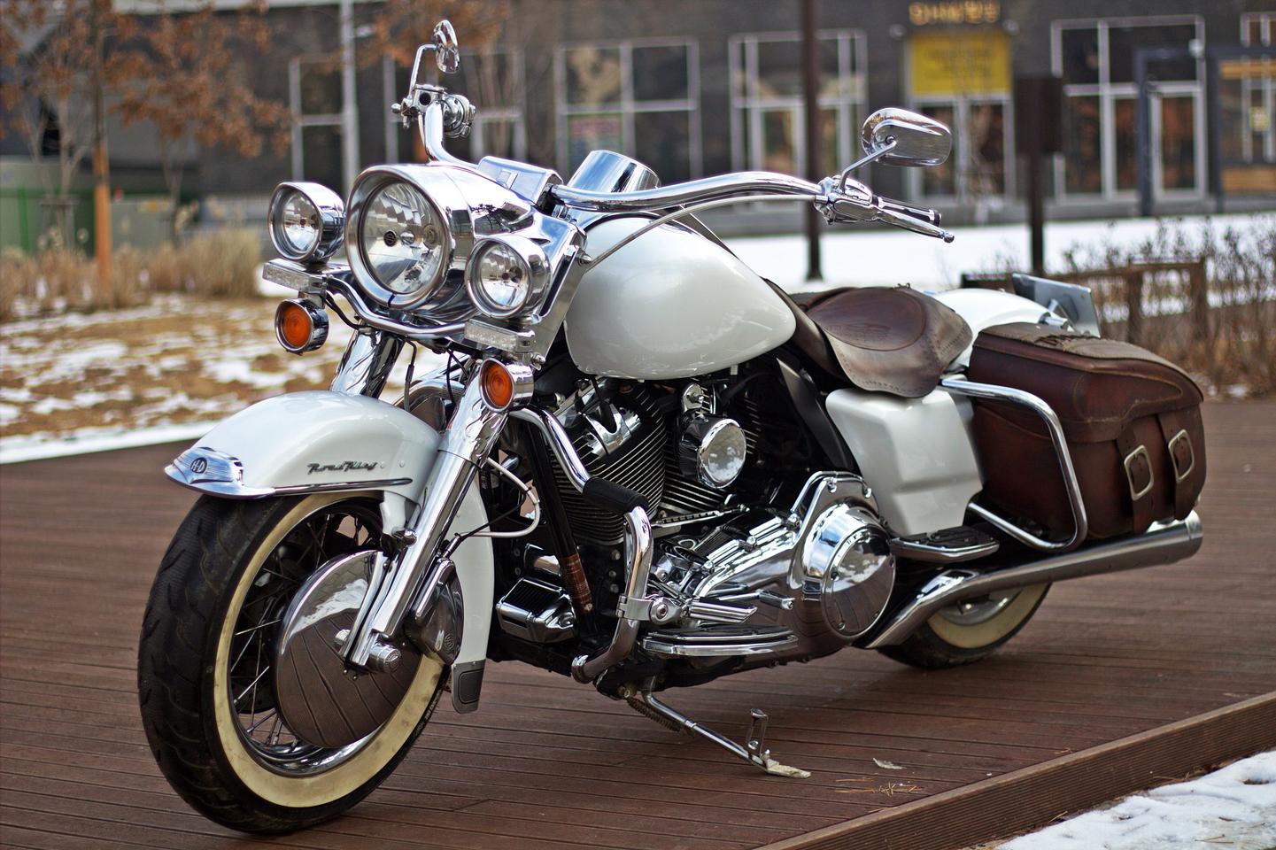 2010년 할리 데이비슨 로드킹 abs 짧은 키로수 판매합니다