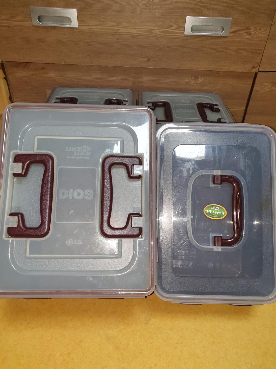 김치냉장고 김치통