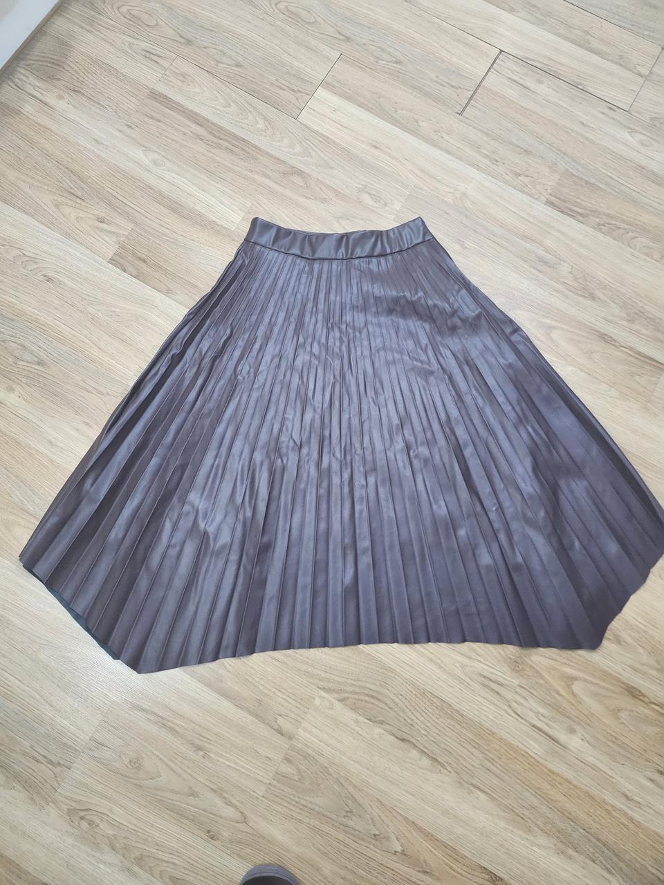 자라 레더 주름스커트(가격내림)