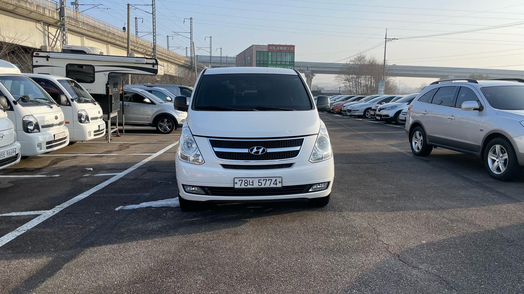 그랜드스타렉스12인럭셔리15년식