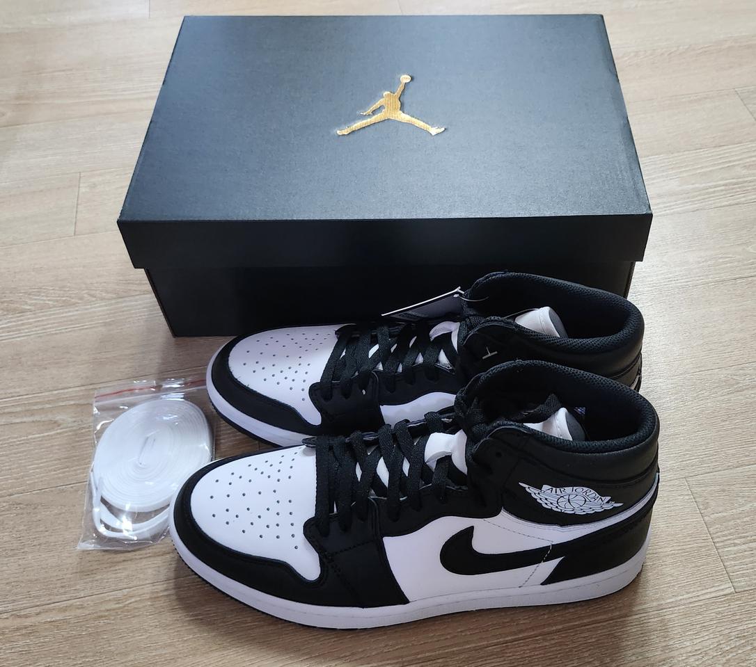 나이키 에어조던 하이 골프 판다 새제품 입니다.