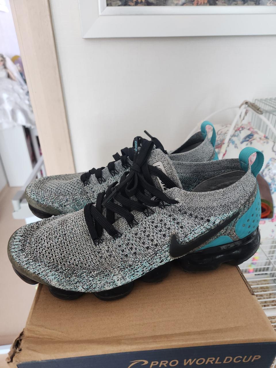 나이키 베이퍼맥스 265 판매합니다.