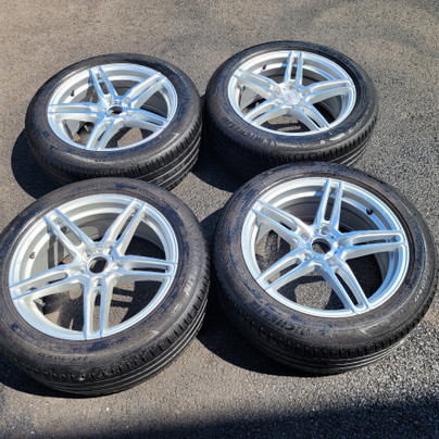 ADV1 실버폴리쉬 17인치 휠타이어