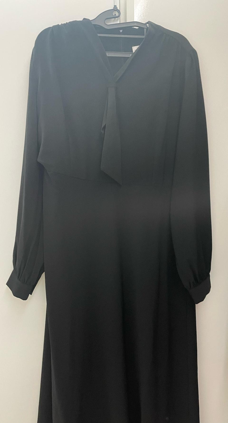 리리앤코 리본 원피스