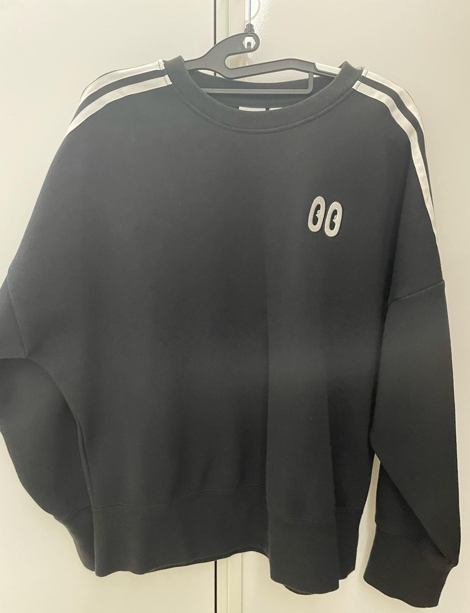 아디다스 쭈리 맨투맨