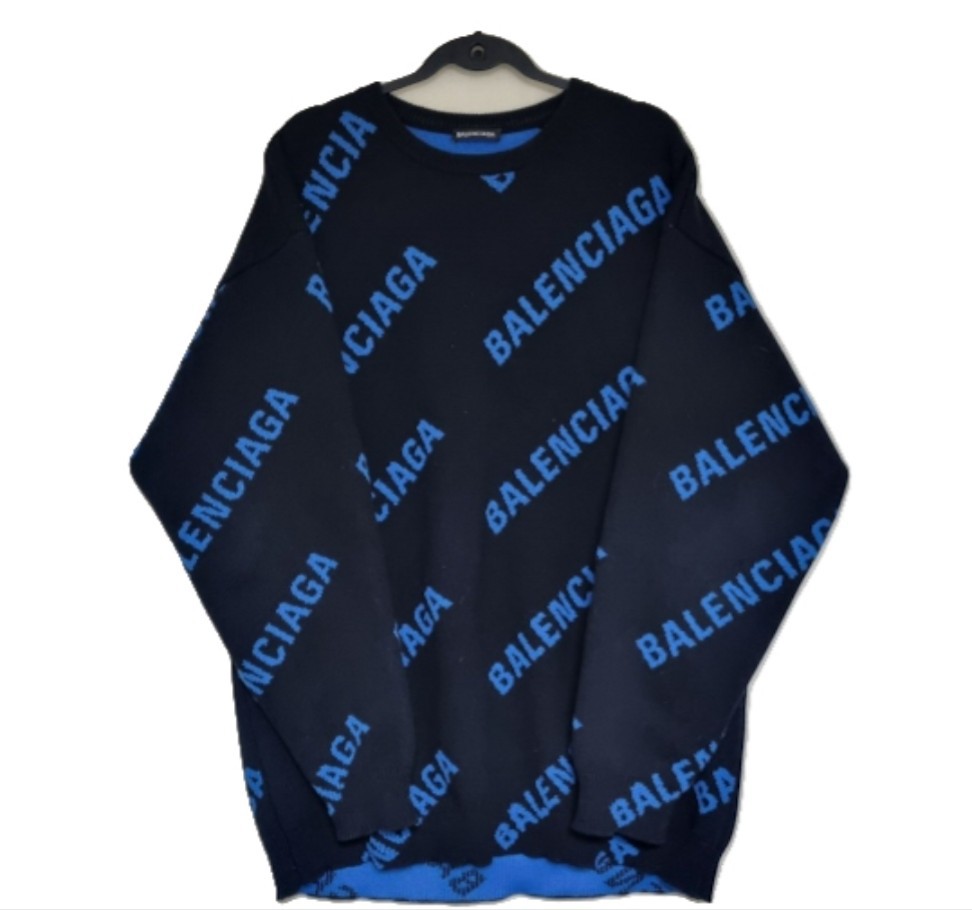 발렌시아가 멀티로고 니트