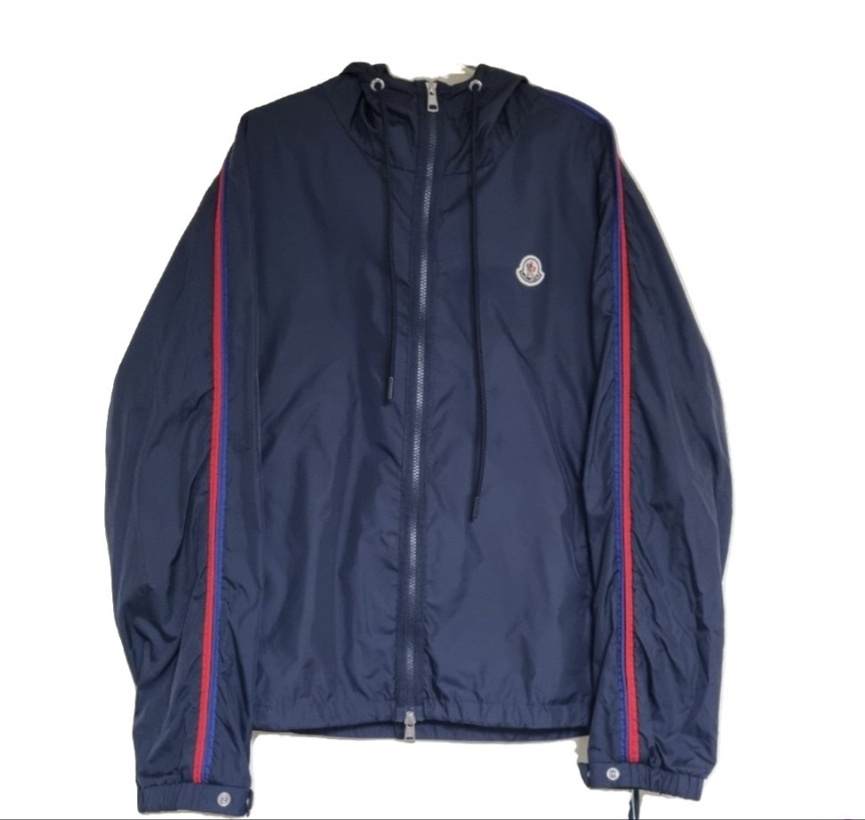 몽클레어 하타브 바람막이