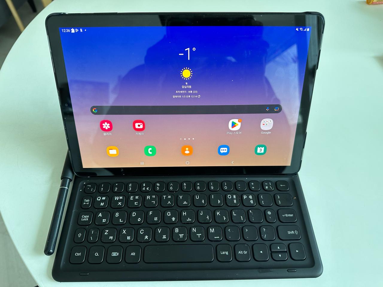 갤럭시탭s4 64기가 lte 키보드케이스 s펜 포함