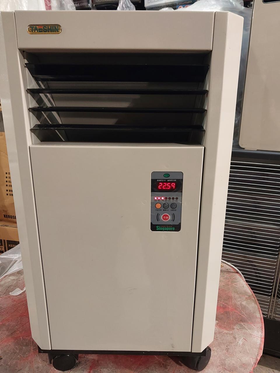 태신 전기온풍기 히터난로 열풍기 대형전기난로 2.4KW리모컨포함