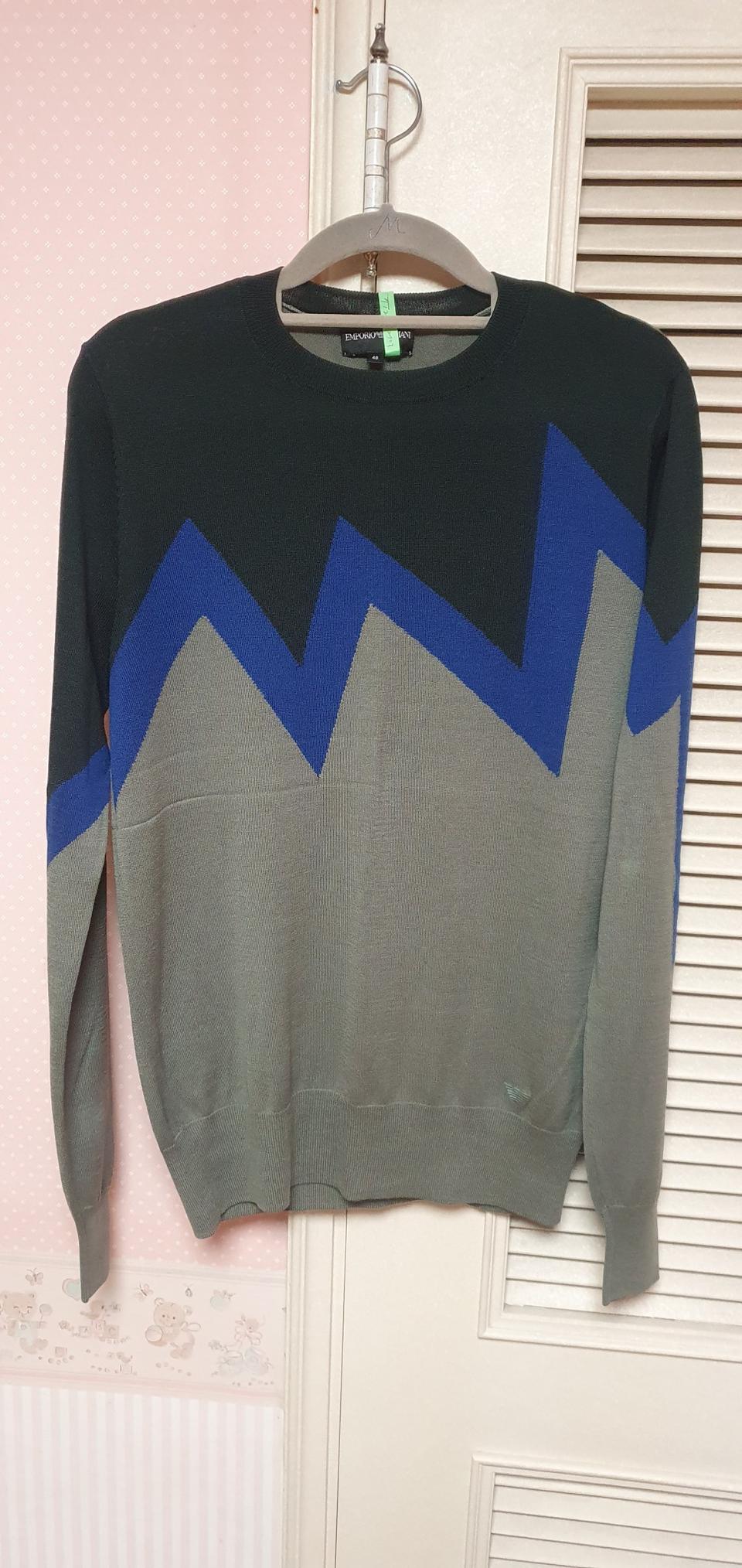 엠포리오아르마니 니트