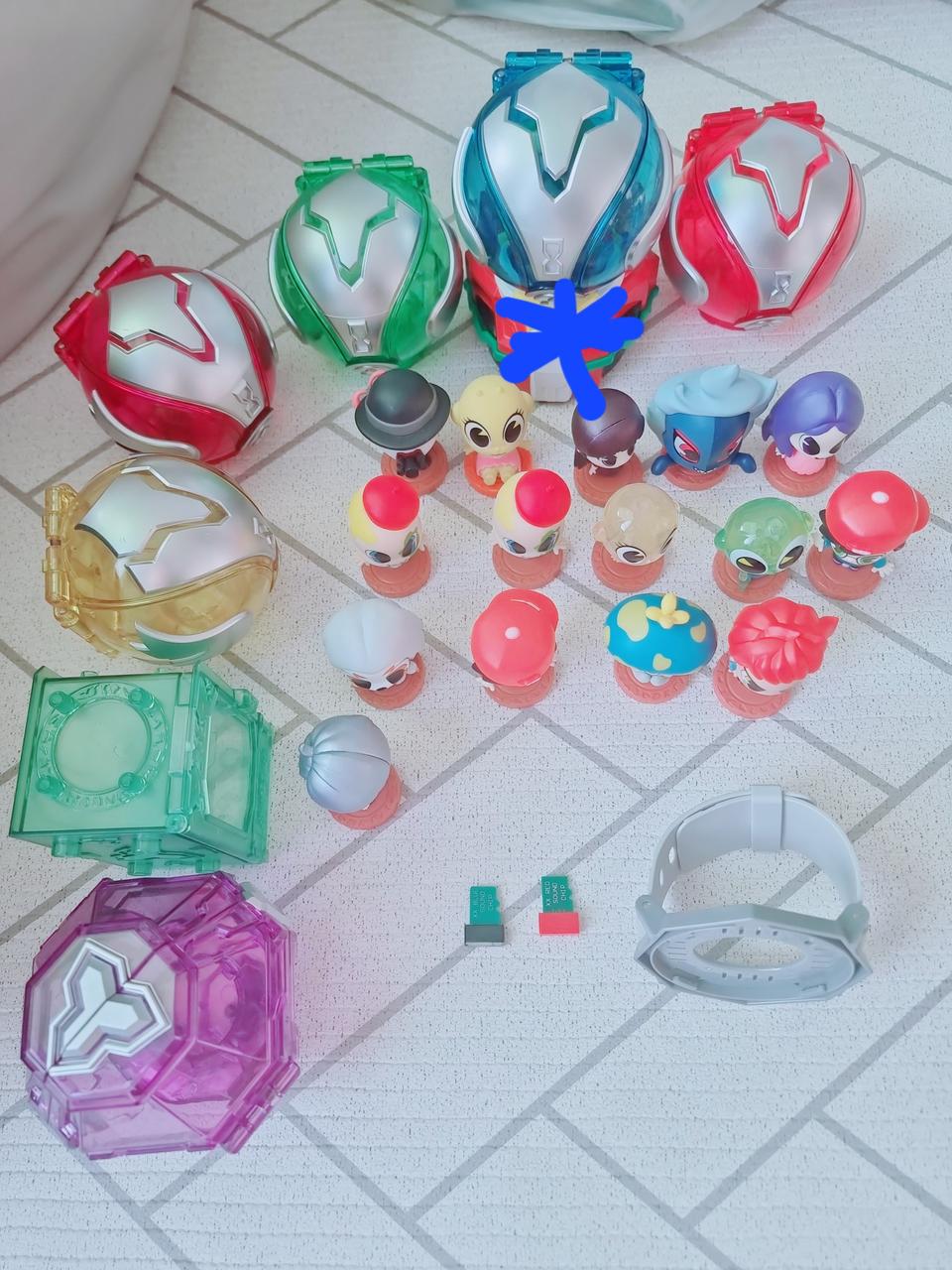 신비아파트 피규어