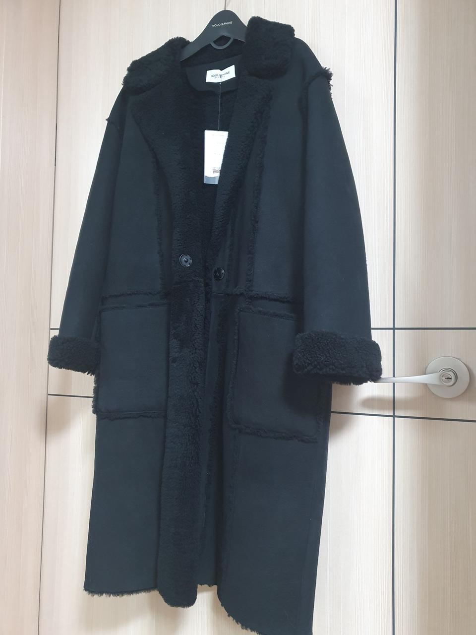 모조에스핀 양가죽 양모 무스탕 새상품 55사이즈