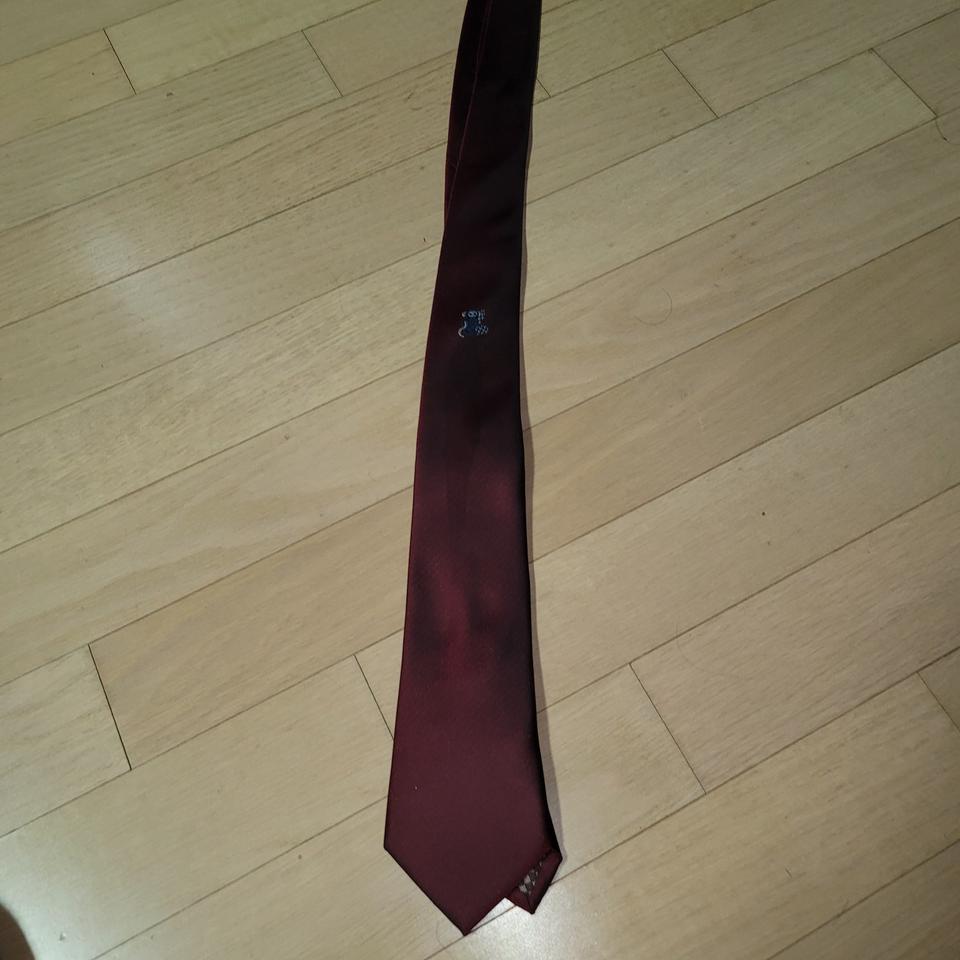 루이비통 넥타이 판매합니다