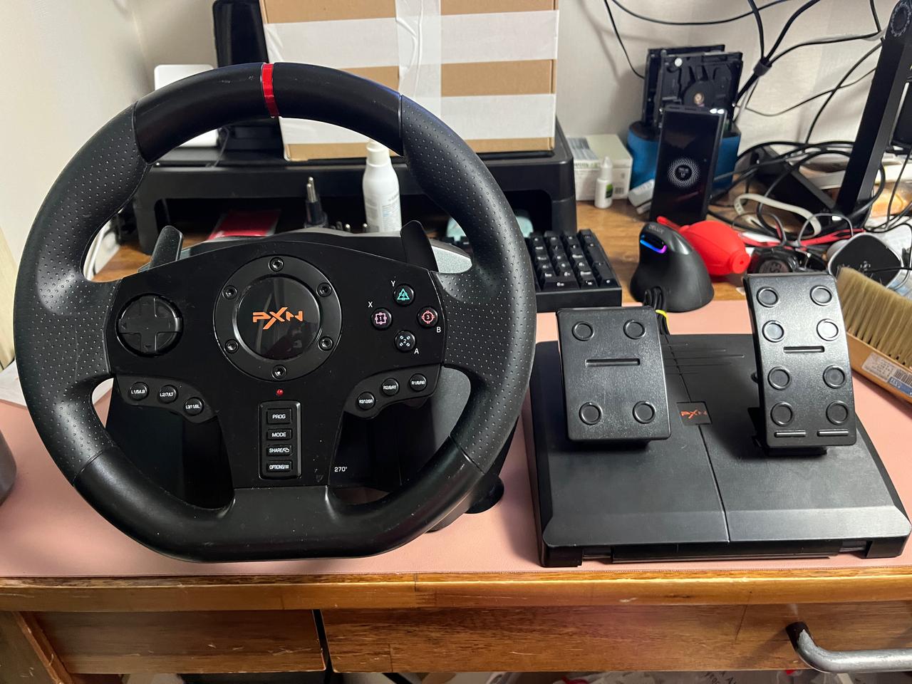 게임용 레이싱휠 및 페달