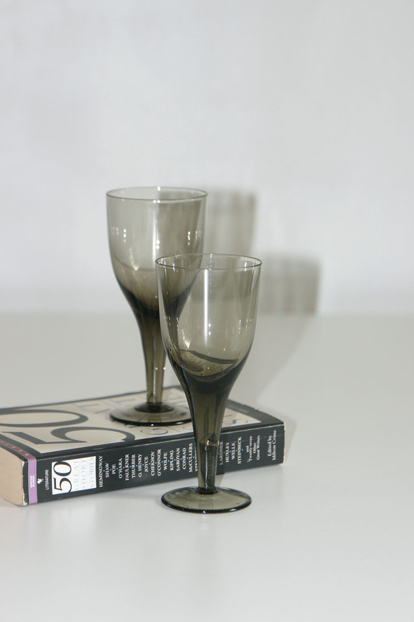 스모키 그레이 와인 글라스 세트