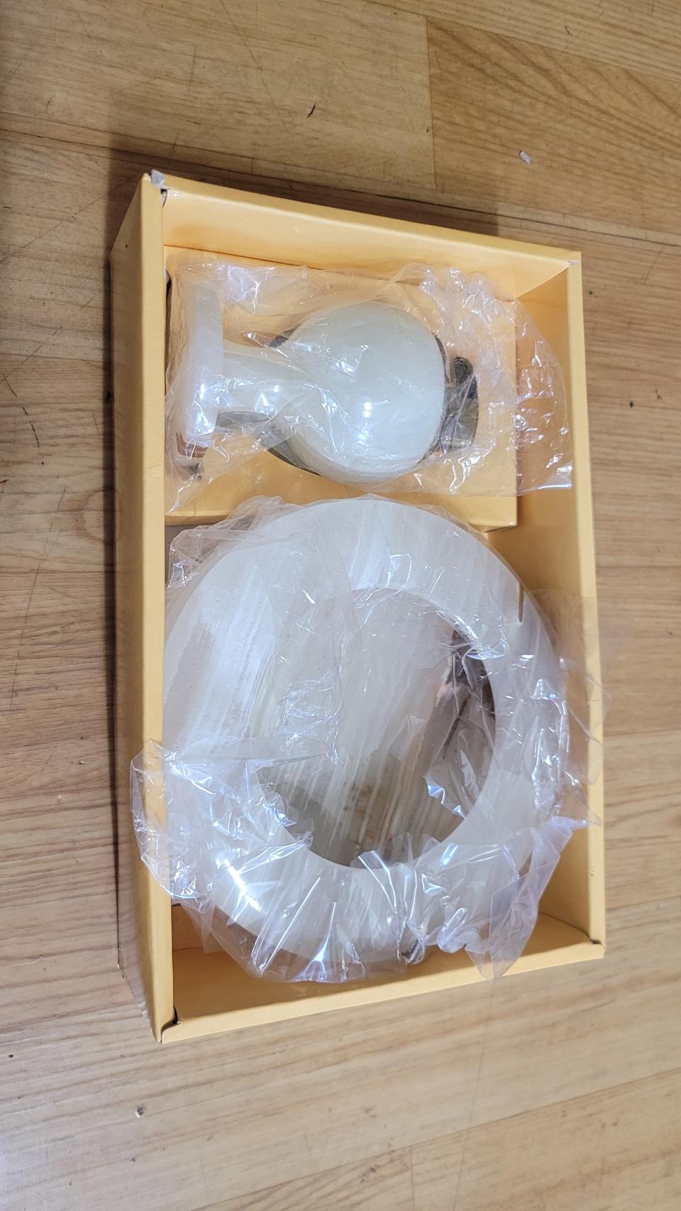 옥으로 만든제품