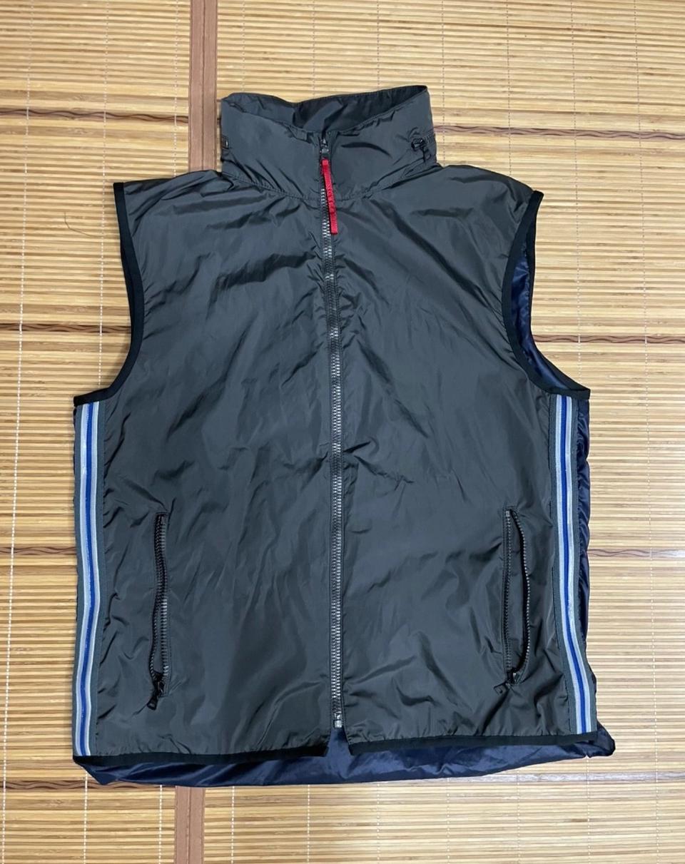 프라다 폴리에스터 베스트(조끼)