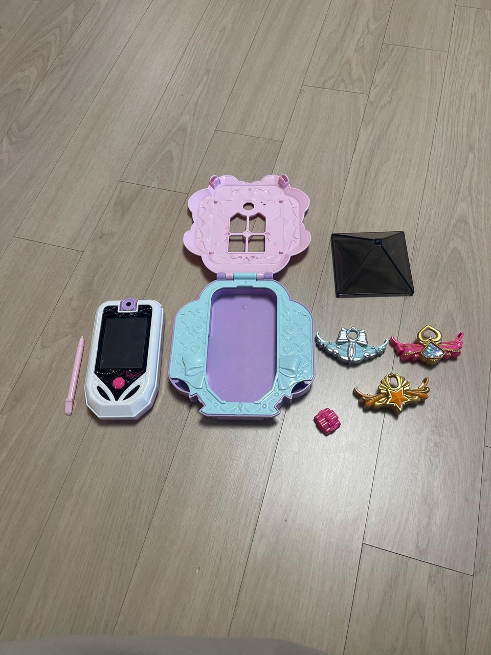 시크릿쥬쥬 3D 티아라 폰