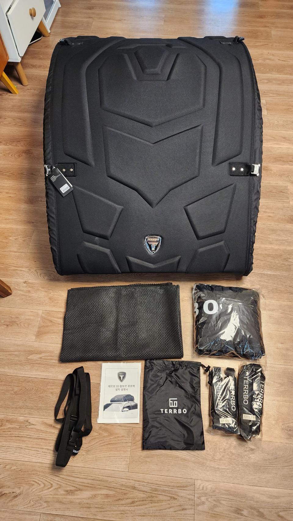 캠핑용 신형 테르보 3D 람보르 루프백 500L판매합니다