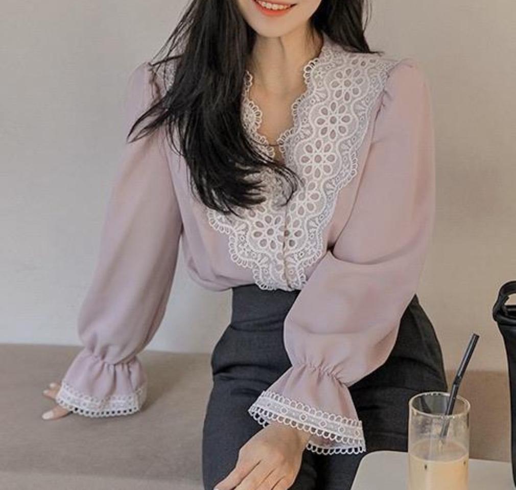 모모지엔(세일맛집) 레이스 블라우스 프롬비기닝 셔링 프릴