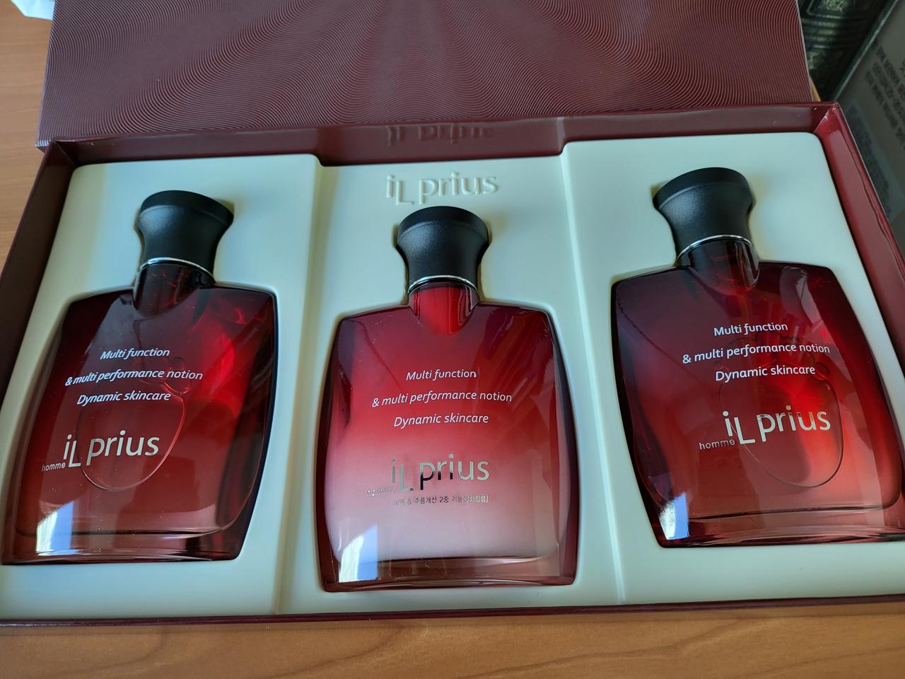 일 프리우스 옴므 스페셜 세트