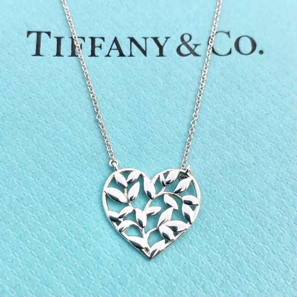 [정품] 티파니앤코 올리브 하트 리프 목걸이