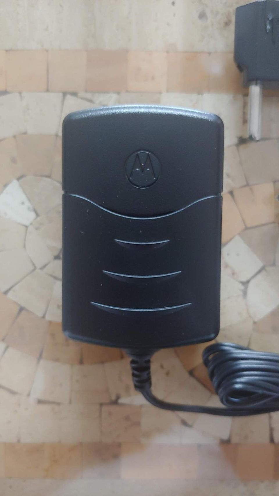 모토로라 v8160 베이터 충전기 SPN4652A 새제품