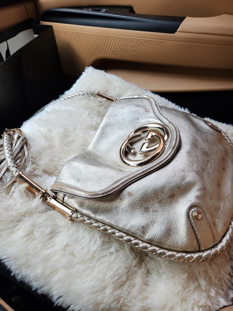 구찌숄더백정폼