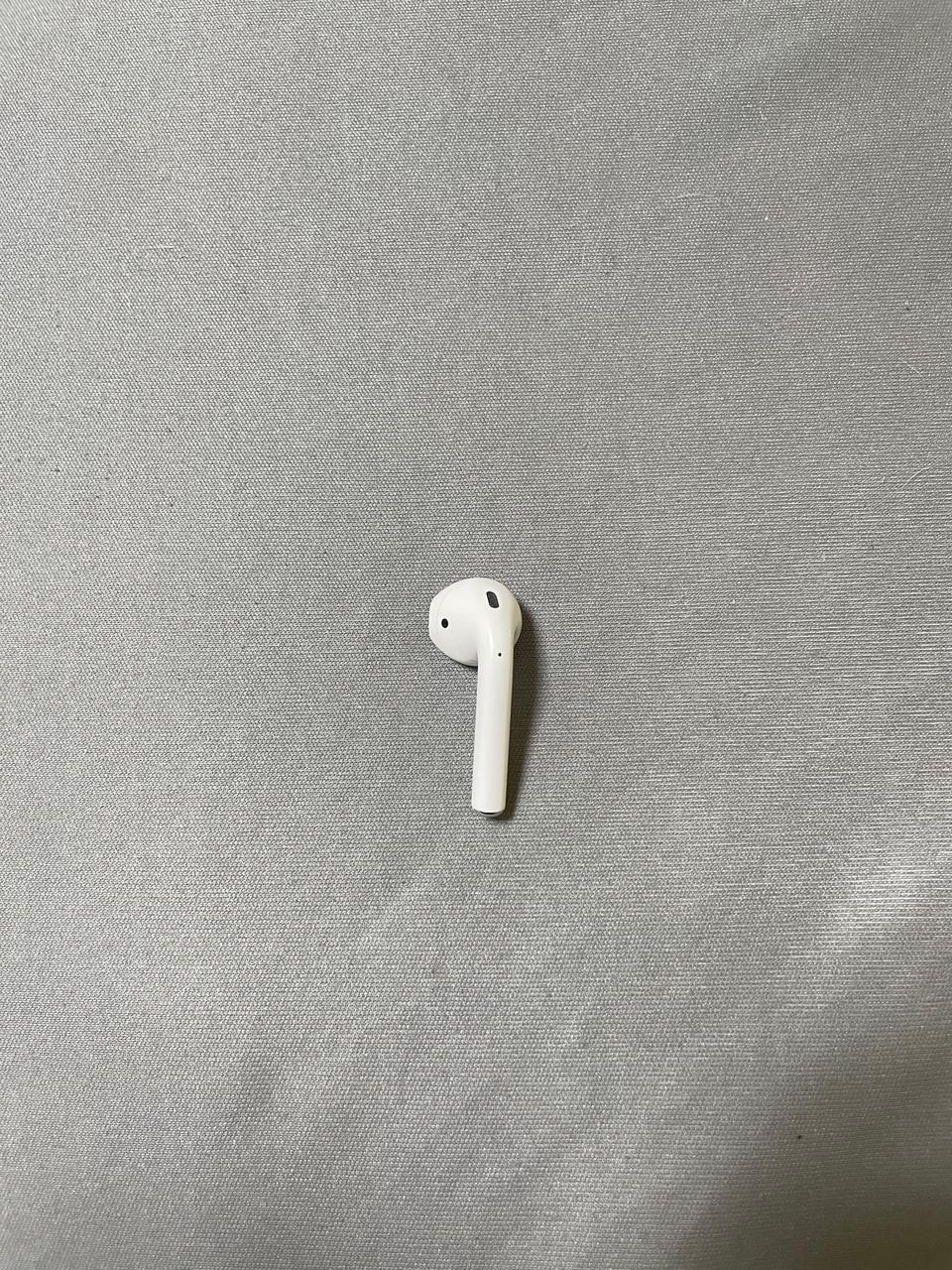 에어팟 2세대 왼쪽 유닛