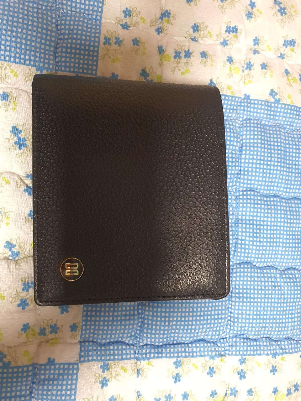 닥스남성지갑팔아요