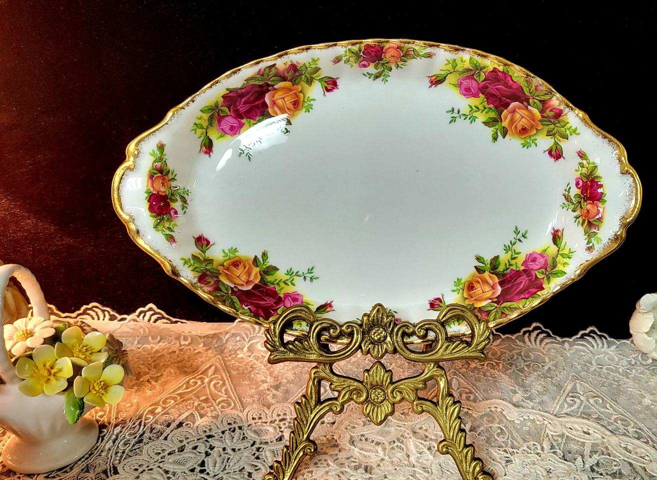 (대박득템가)영국 로얄알버트 황실장미 리갈트레이2개