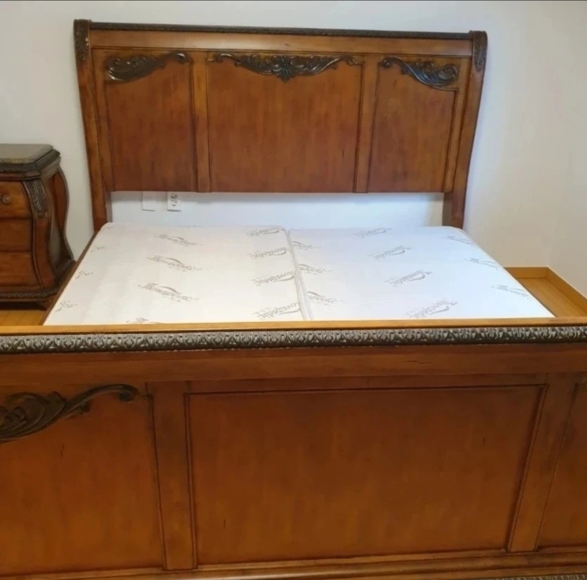 애슐리 킹프레임