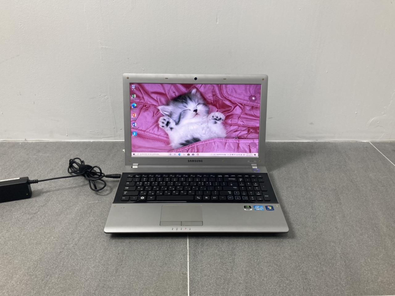 품번i2u 빠릿한 삼성 i3 노트북 RV530