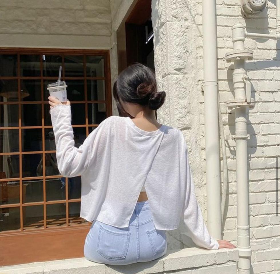 뒷트임 시스루 긴팔티