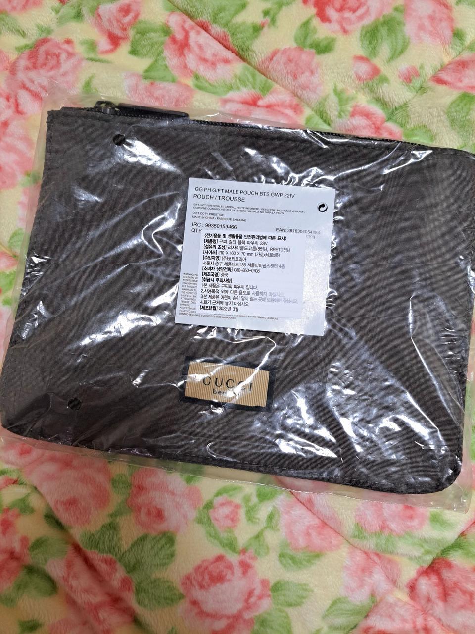 구찌 파우치( 미개봉)