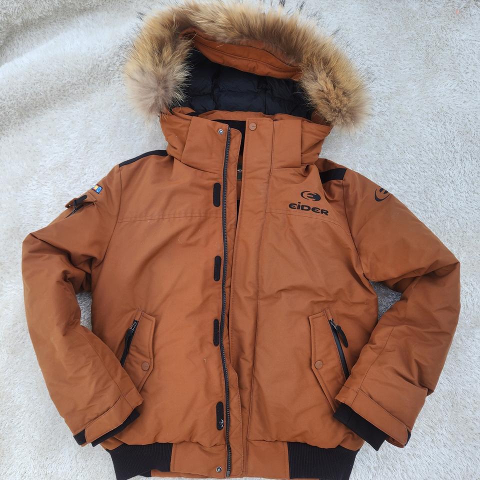 아이더여성패딩(100)