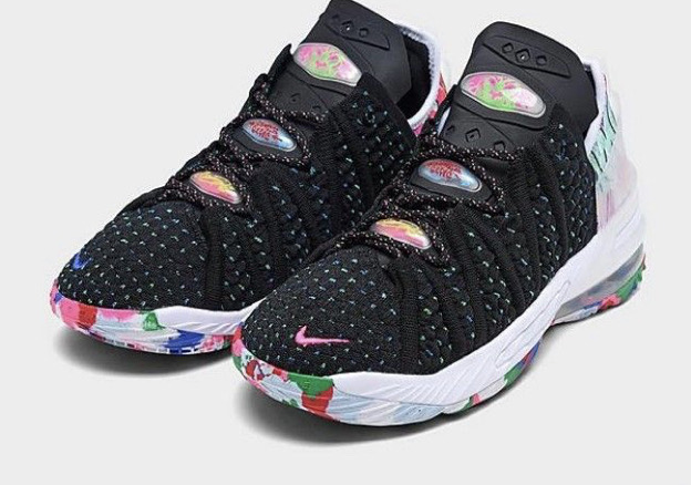 르브론18 농구화 6.5y (GS) uk6 24.5cm 새상품