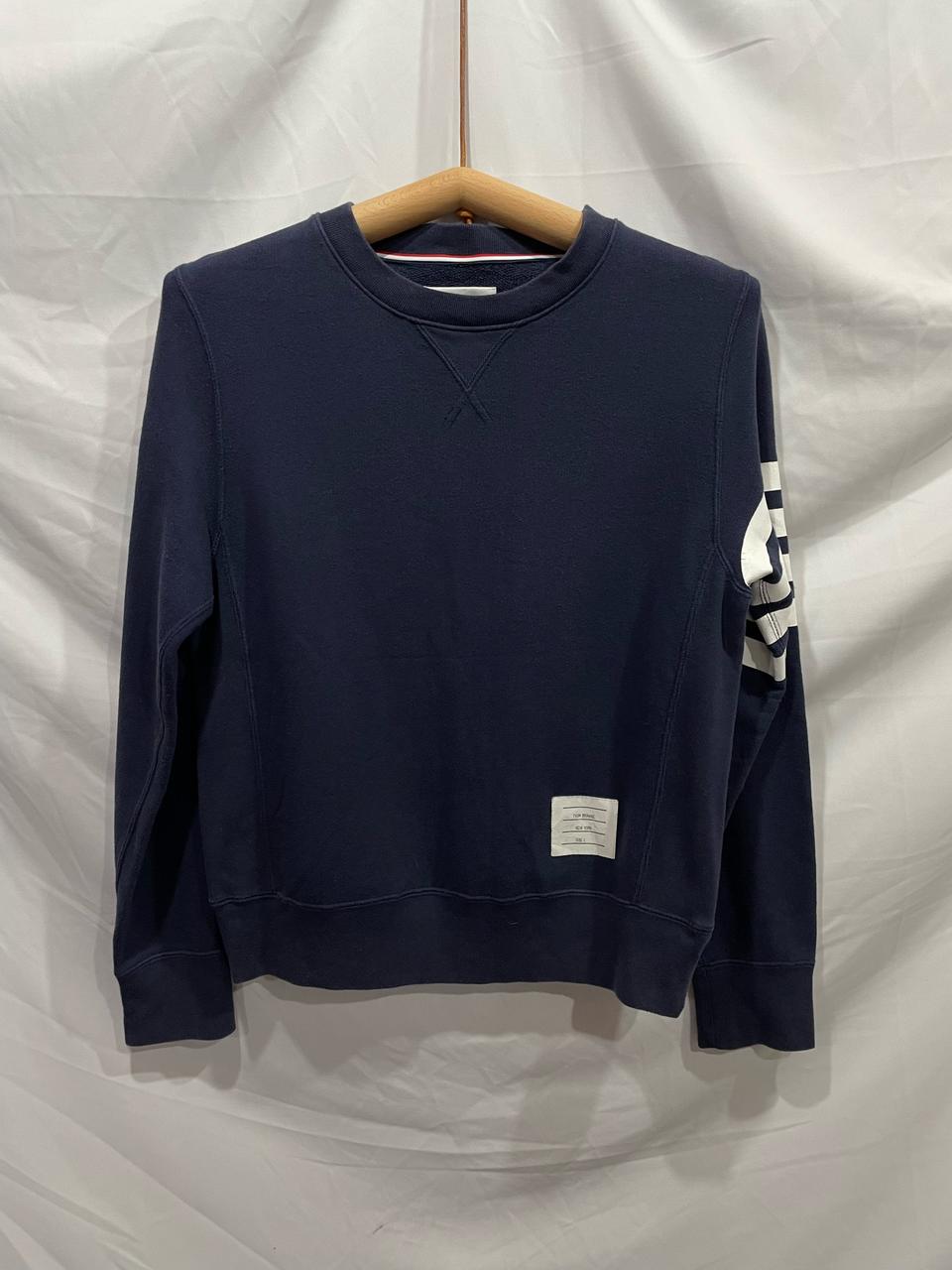 톰브라운 사선완장 맨투맨 네이비